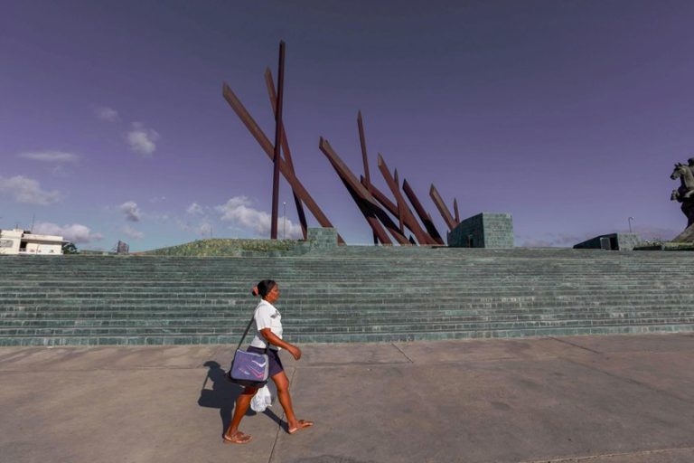 explore nyc walking routes